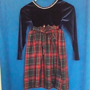 Girls dress